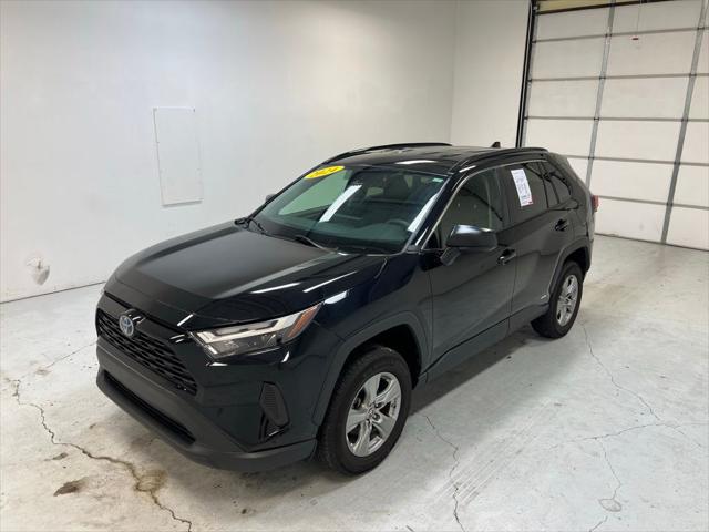 2024 Toyota RAV4 Hybrid LE