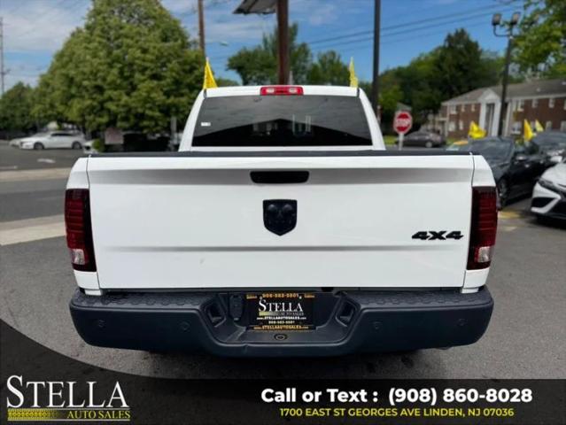 2024 Ram 1500 Classic Warlock Crew Cab 4x4 5'7" Box