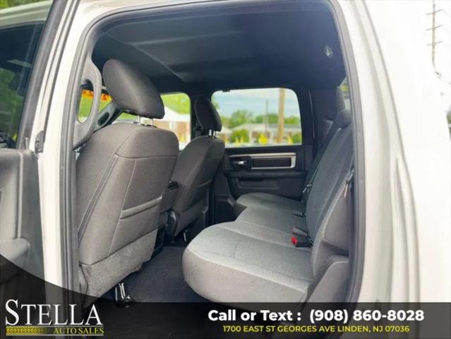 2024 Ram 1500 Classic Warlock Crew Cab 4x4 5'7" Box
