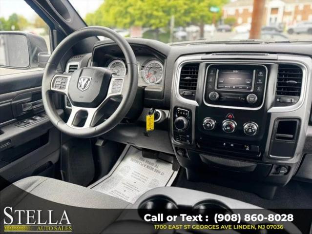 2024 Ram 1500 Classic Warlock Crew Cab 4x4 5'7" Box