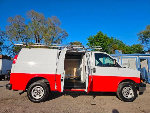 2017 GMC Savana 3500 Work Van
