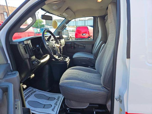 2017 GMC Savana 3500 Work Van