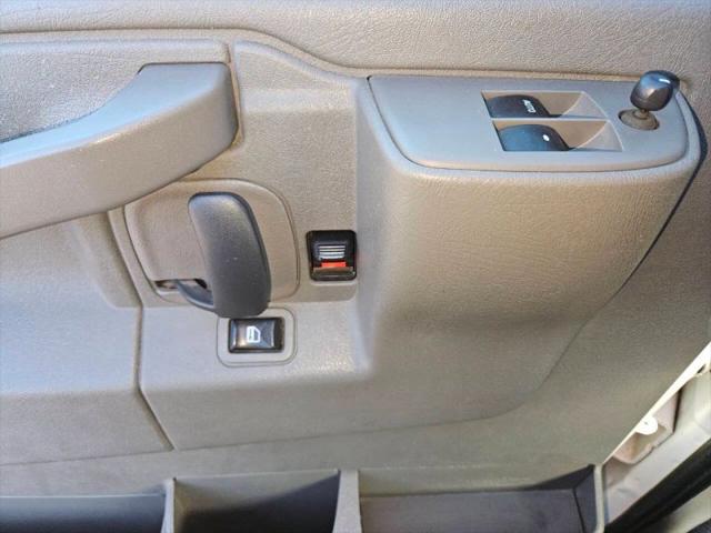 2017 GMC Savana 3500 Work Van