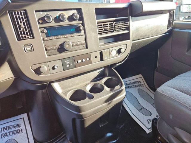 2017 GMC Savana 3500 Work Van