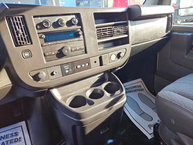 2017 GMC Savana 3500 Work Van