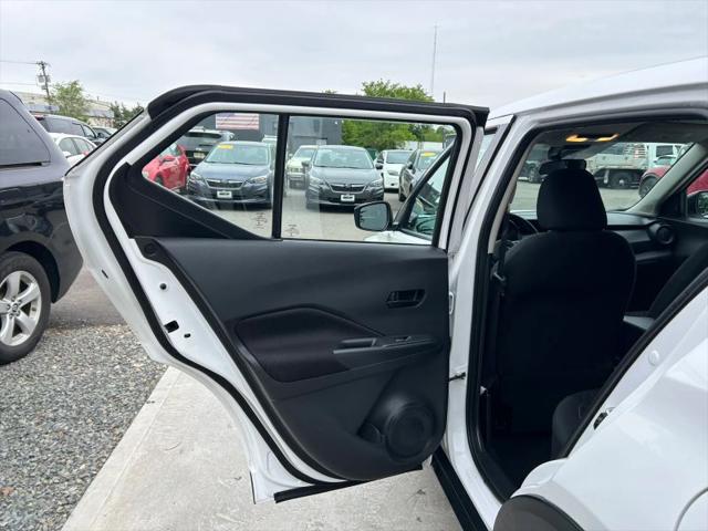 2021 Nissan Kicks S Xtronic CVT