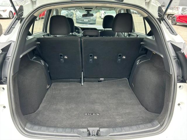 2021 Nissan Kicks S Xtronic CVT