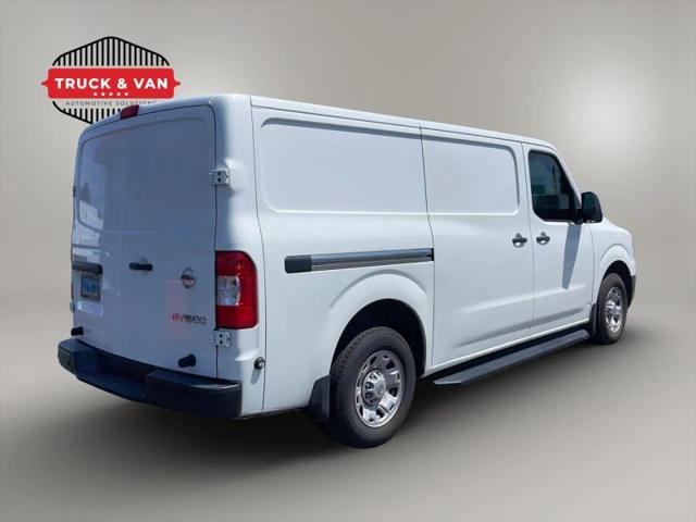 2020 Nissan 1500 SV Standard Roof V6