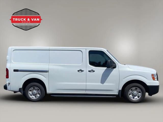 2020 Nissan 1500 SV Standard Roof V6