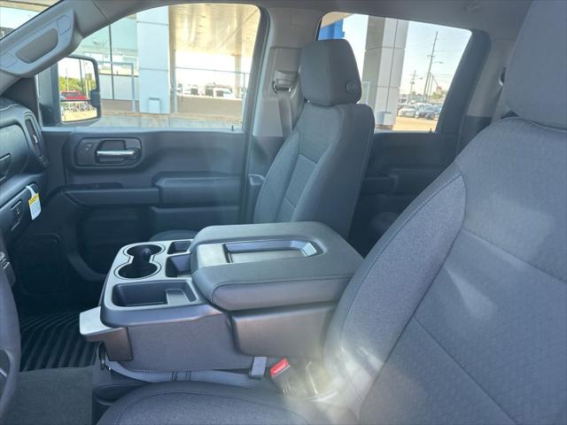 2026 Chevrolet Silverado 2500HD Crew Cab, Long Bed, Custom, 4WD