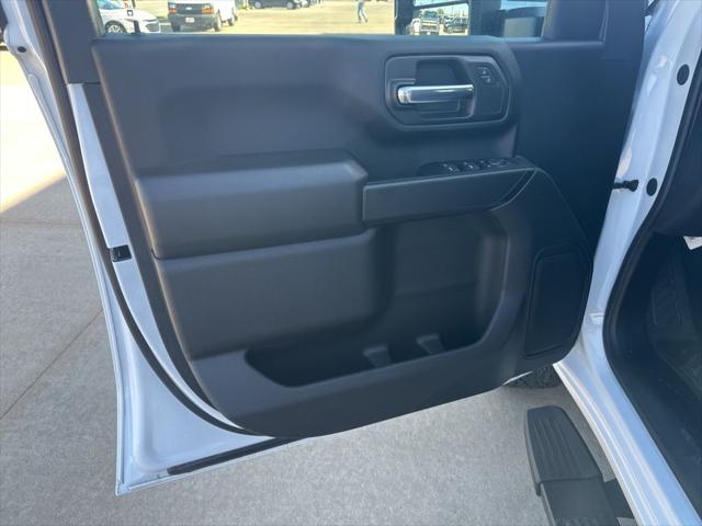 2026 Chevrolet Silverado 2500HD Crew Cab, Long Bed, Custom, 4WD