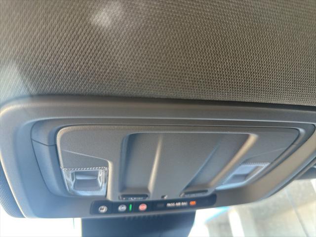 2026 Chevrolet Silverado 2500HD Crew Cab, Long Bed, Custom, 4WD