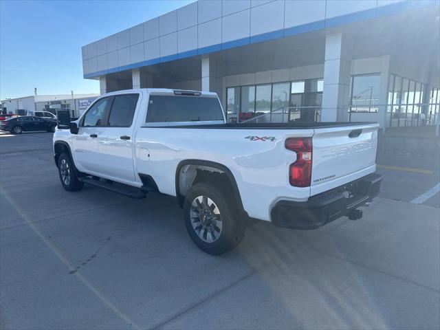 2026 Chevrolet Silverado 2500HD Crew Cab, Long Bed, Custom, 4WD