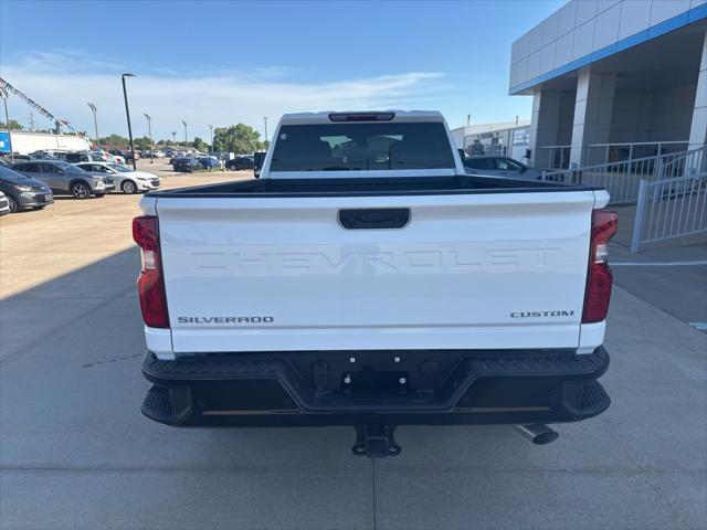 2026 Chevrolet Silverado 2500HD Crew Cab, Long Bed, Custom, 4WD