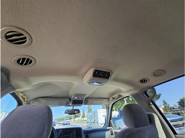 2005 GMC Yukon SLE
