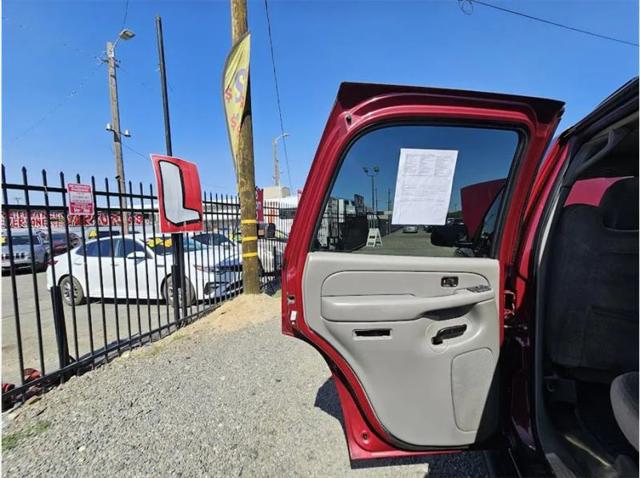 2005 GMC Yukon SLE