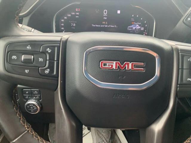 2025 GMC Sierra 2500HD 4WD Crew Cab Standard Bed AT4