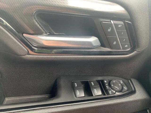 2025 GMC Sierra 2500HD 4WD Crew Cab Standard Bed AT4