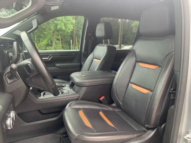 2025 GMC Sierra 2500HD 4WD Crew Cab Standard Bed AT4