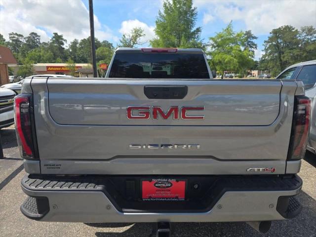 2025 GMC Sierra 2500HD 4WD Crew Cab Standard Bed AT4