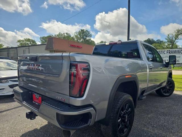 2025 GMC Sierra 2500HD 4WD Crew Cab Standard Bed AT4