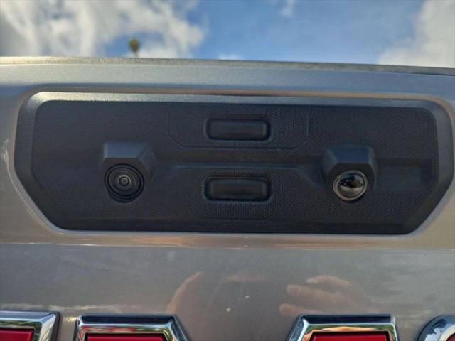 2025 GMC Sierra 2500HD 4WD Crew Cab Standard Bed AT4