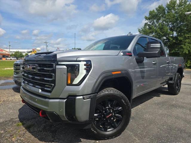2025 GMC Sierra 2500HD 4WD Crew Cab Standard Bed AT4
