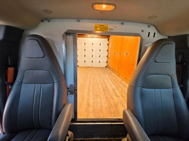 2020 Chevrolet Express Cutaway Work Van