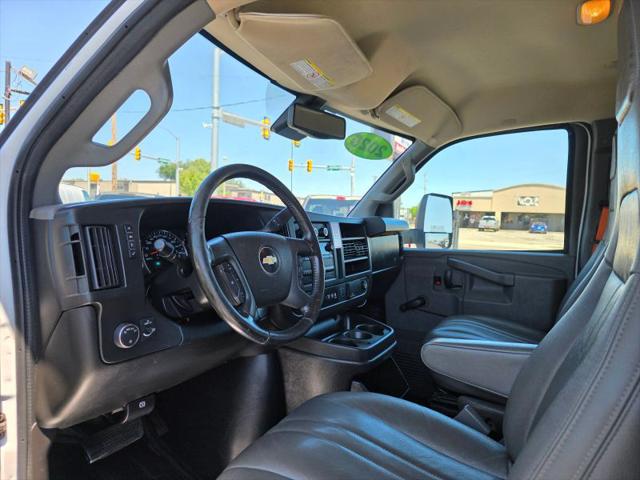 2020 Chevrolet Express Cutaway Work Van