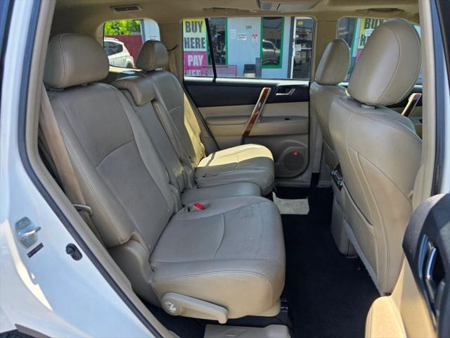 2013 Toyota Highlander Limited V6