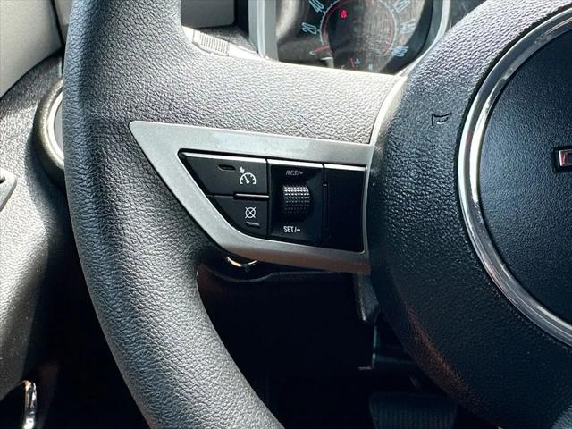 2011 Chevrolet Camaro 2LS