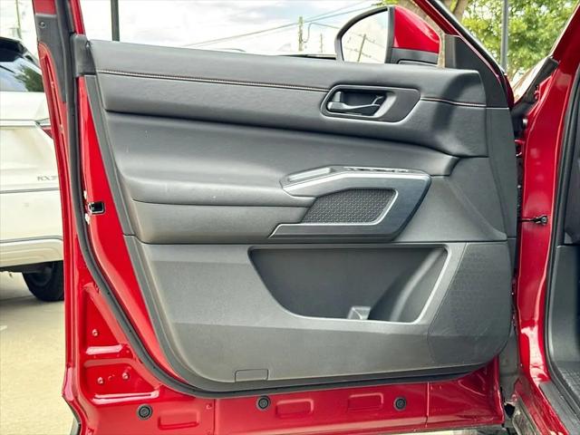 2025 Nissan Pathfinder Rock Creek 4WD