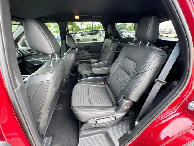 2025 Nissan Pathfinder Rock Creek 4WD