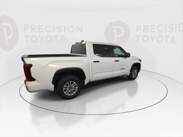2026 Toyota Tundra SR5 CrewMax 5.5' Bed