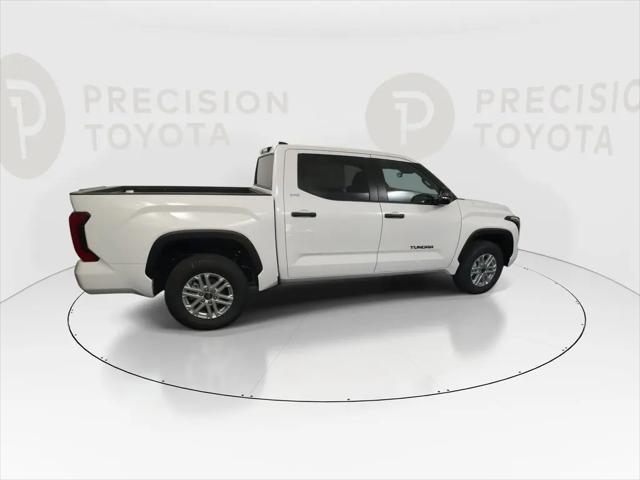 2026 Toyota Tundra SR5 CrewMax 5.5' Bed