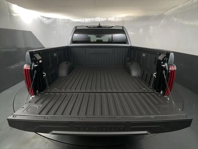 2026 Toyota Tundra Platinum CrewMax 5.5' Bed