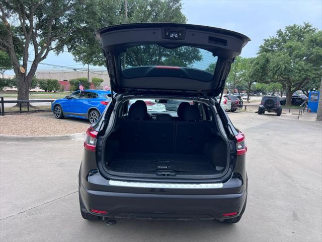 2021 Nissan Rogue Sport SV FWD Xtronic CVT