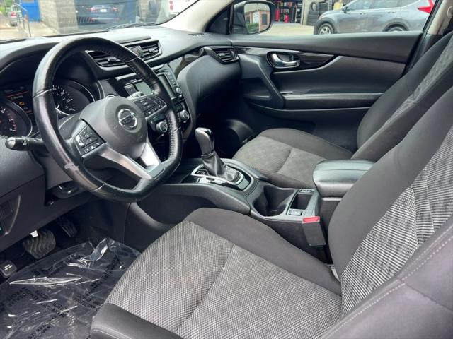 2021 Nissan Rogue Sport SV FWD Xtronic CVT