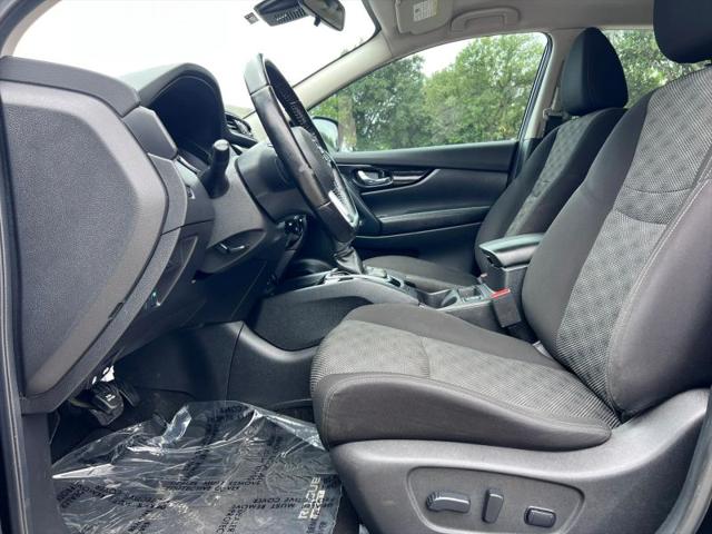 2021 Nissan Rogue Sport SV FWD Xtronic CVT