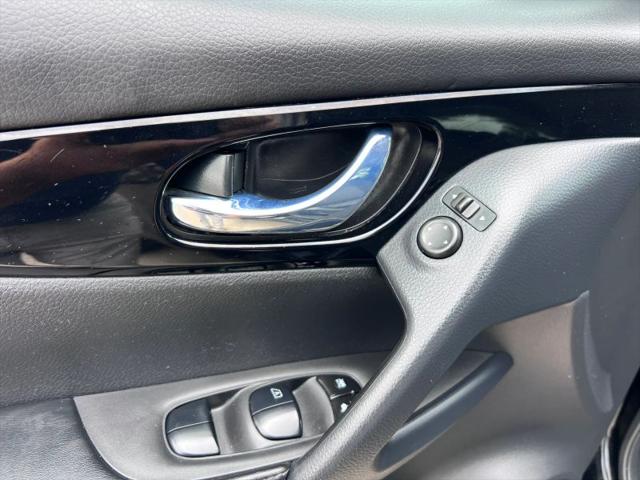2021 Nissan Rogue Sport SV FWD Xtronic CVT