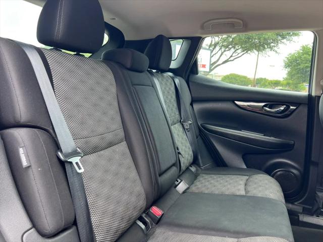 2021 Nissan Rogue Sport SV FWD Xtronic CVT