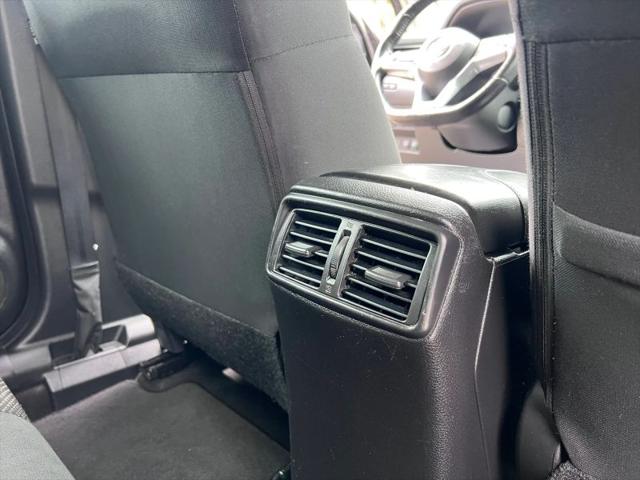 2021 Nissan Rogue Sport SV FWD Xtronic CVT