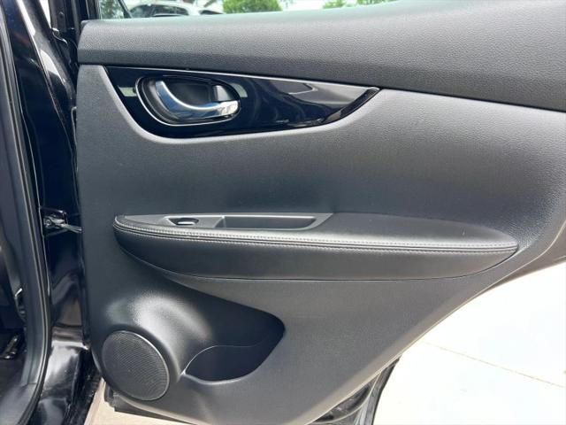 2021 Nissan Rogue Sport SV FWD Xtronic CVT