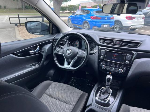 2021 Nissan Rogue Sport SV FWD Xtronic CVT
