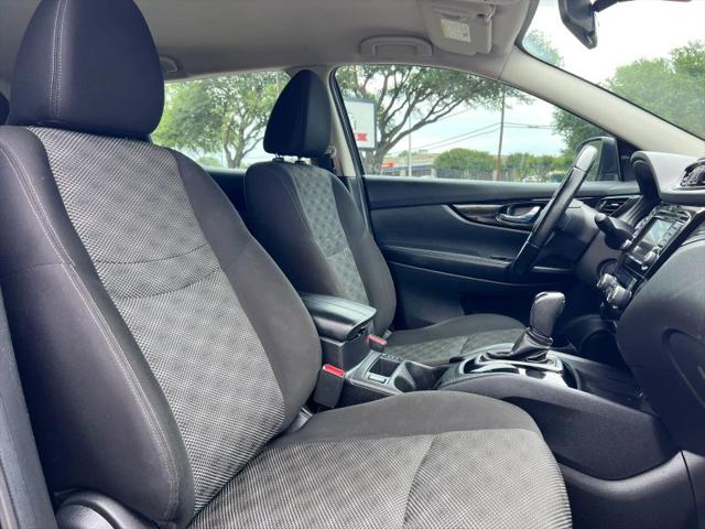2021 Nissan Rogue Sport SV FWD Xtronic CVT