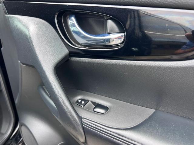 2021 Nissan Rogue Sport SV FWD Xtronic CVT