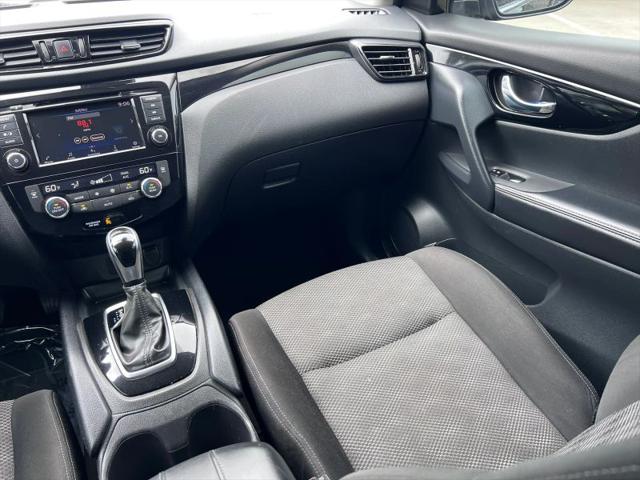 2021 Nissan Rogue Sport SV FWD Xtronic CVT
