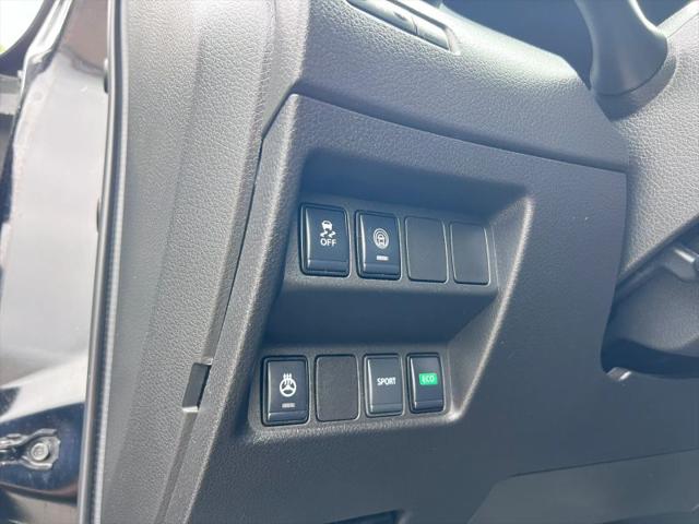 2021 Nissan Rogue Sport SV FWD Xtronic CVT