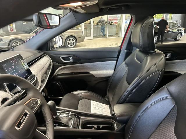 2025 Jeep Compass Latitude 4x4