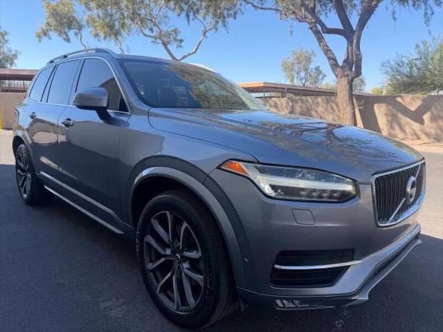 2016 Volvo XC90 T6 Momentum